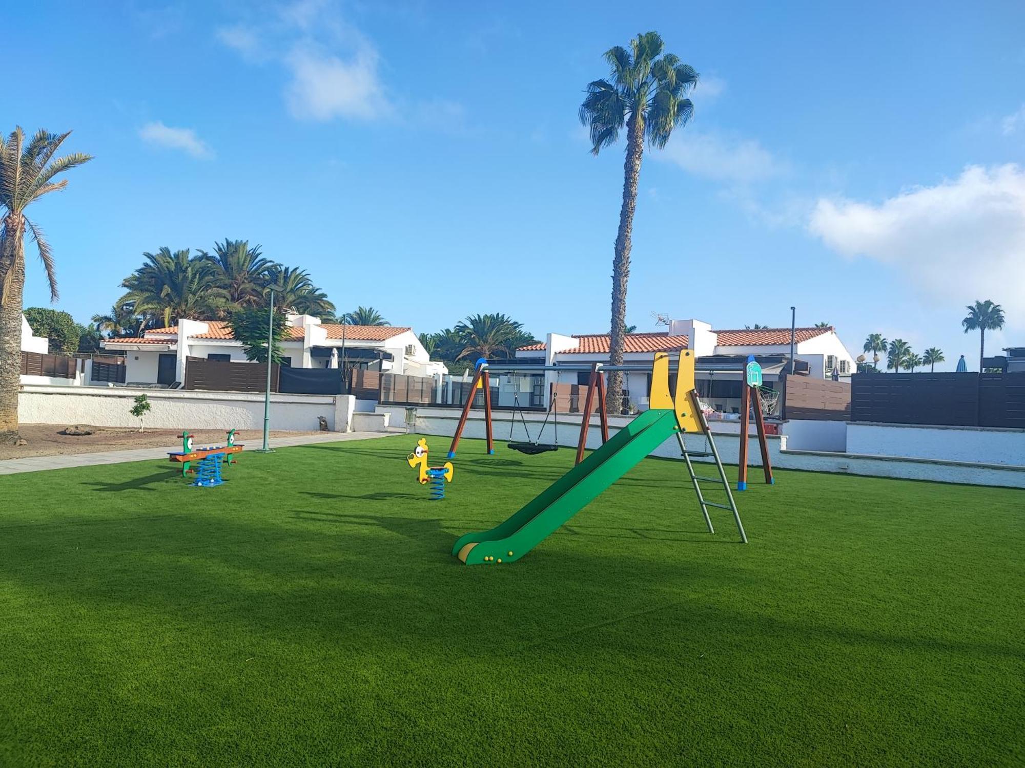 Bungalow Maspalomas Golf Con Jacuzzi, Piscina Y Jardin San Bartolome de Tirajana  Exterior photo